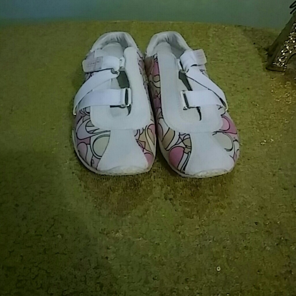 Coach tennis shoes